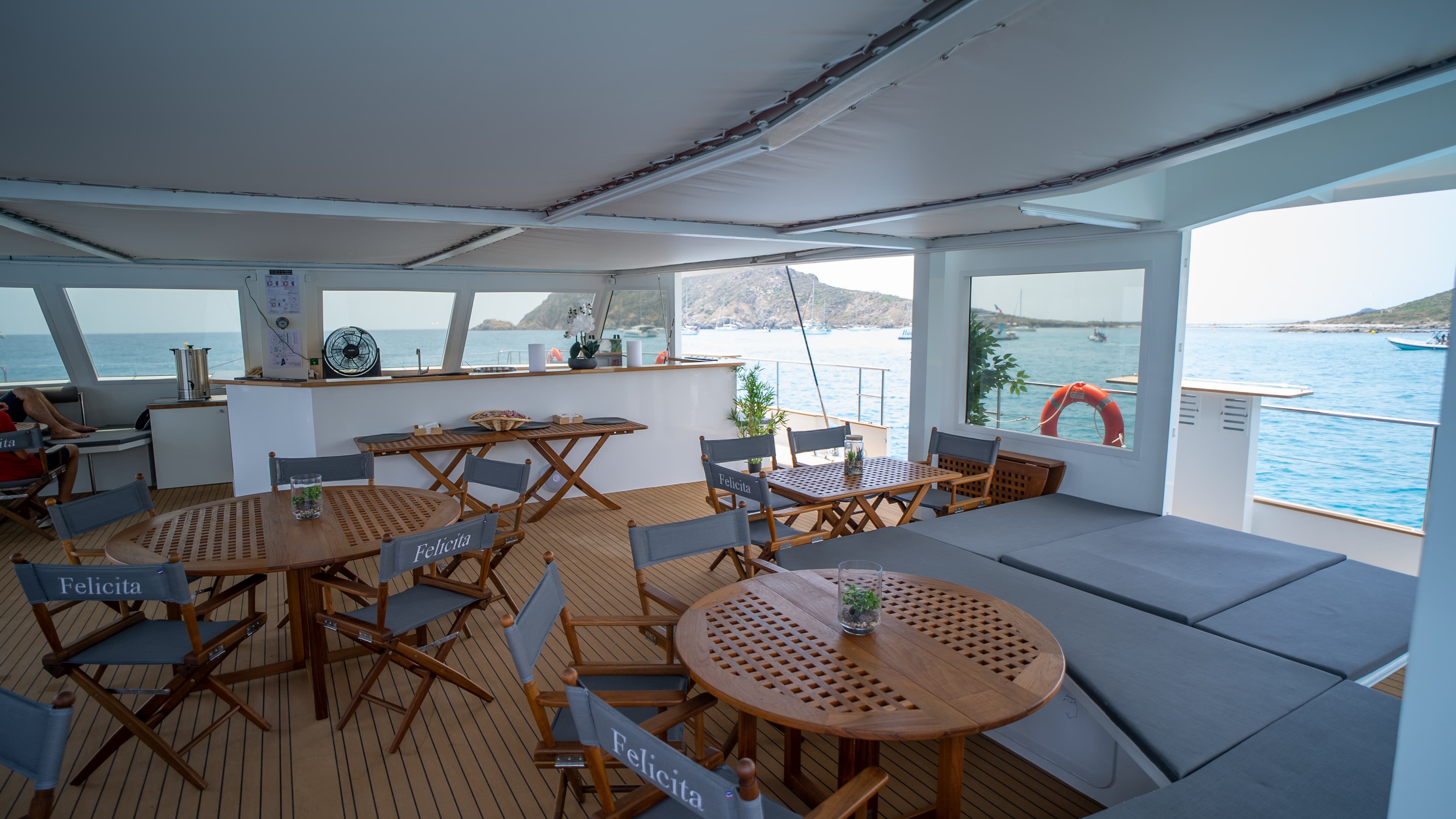Catamaran FELICITA