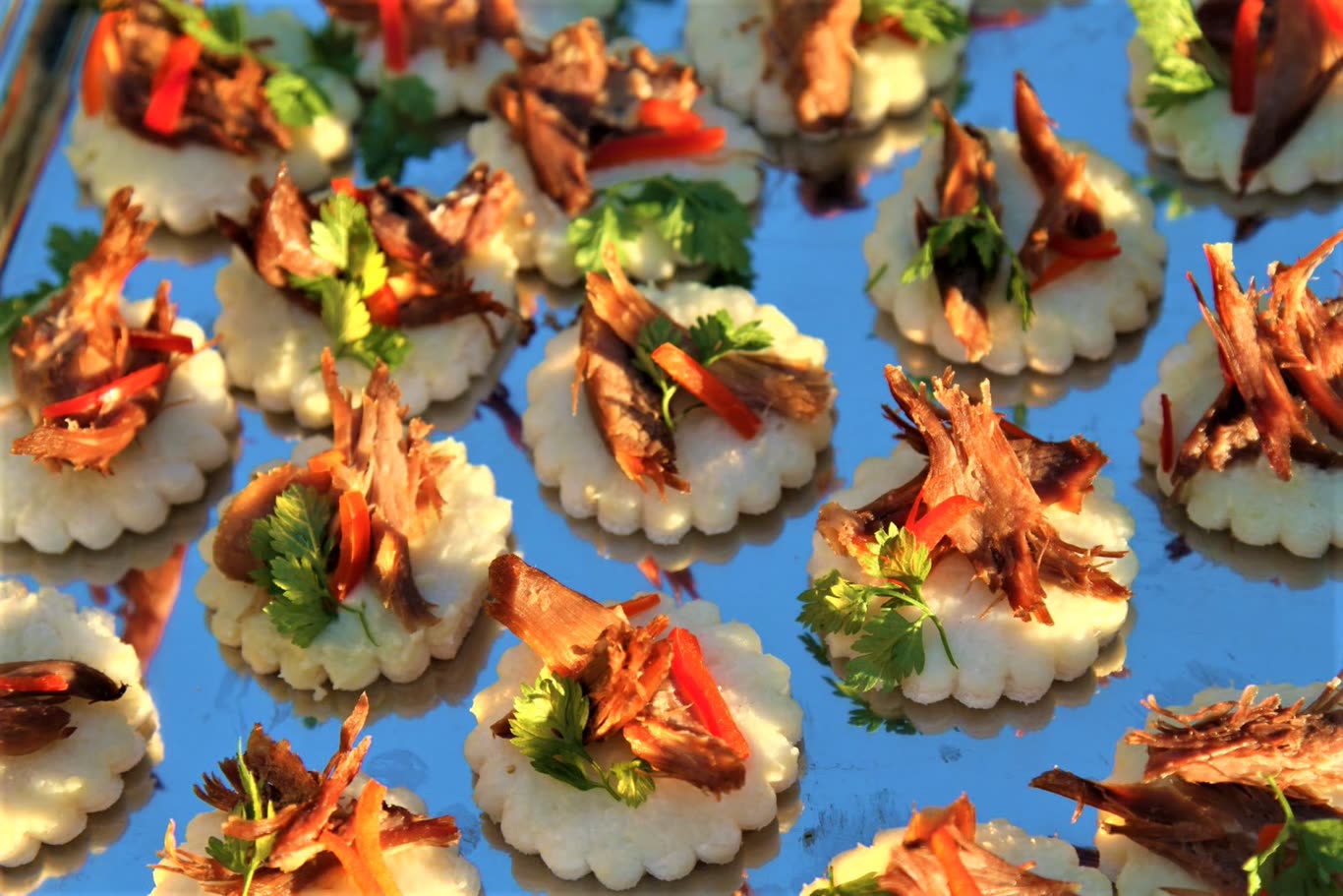 Buffet ou repas servi à table : bien choisir pour son mariage